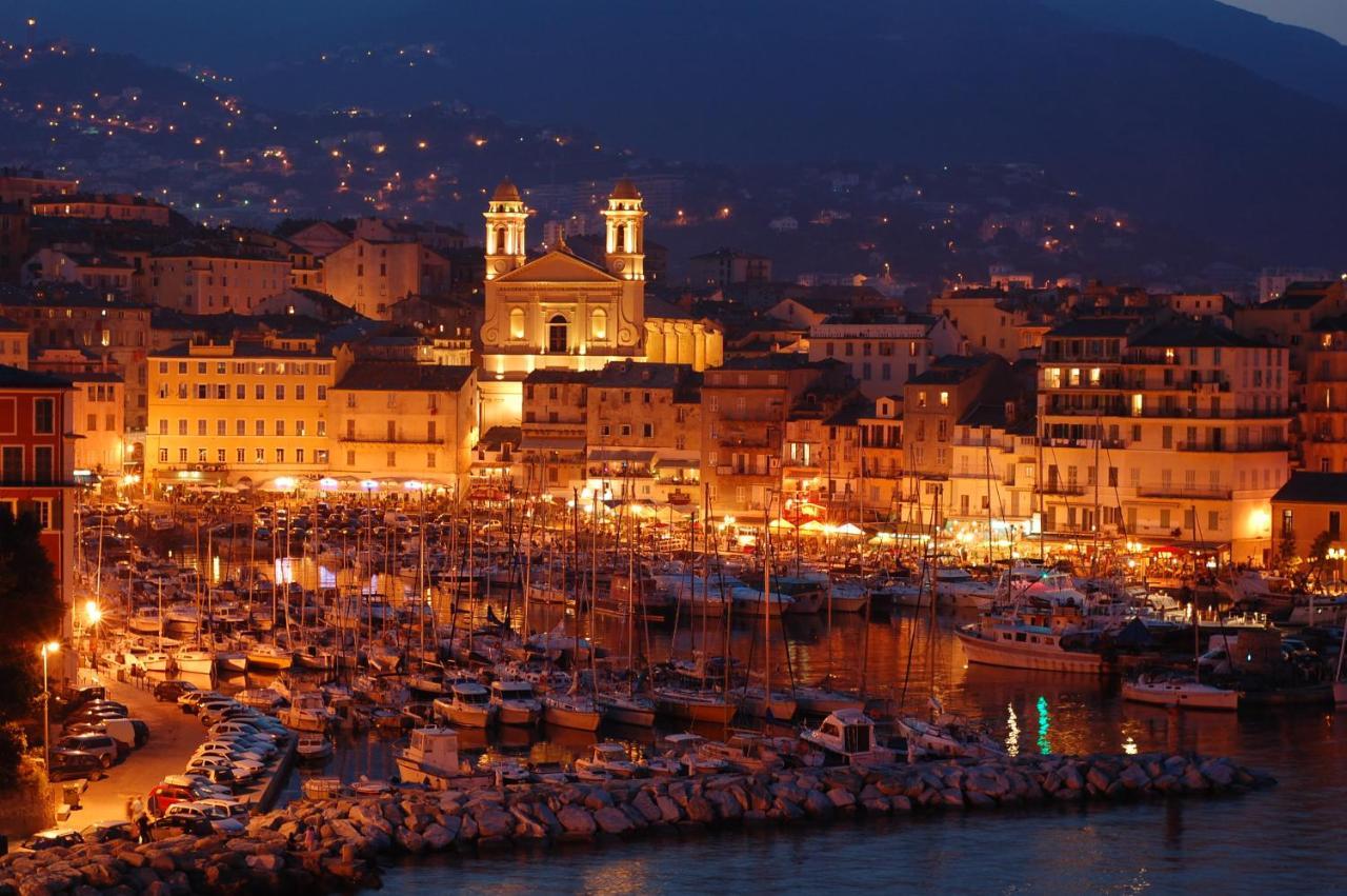 Beau T2 Sur Le Vieux Port, Centre De Bastia Apartment Bastia  Ngoại thất bức ảnh
